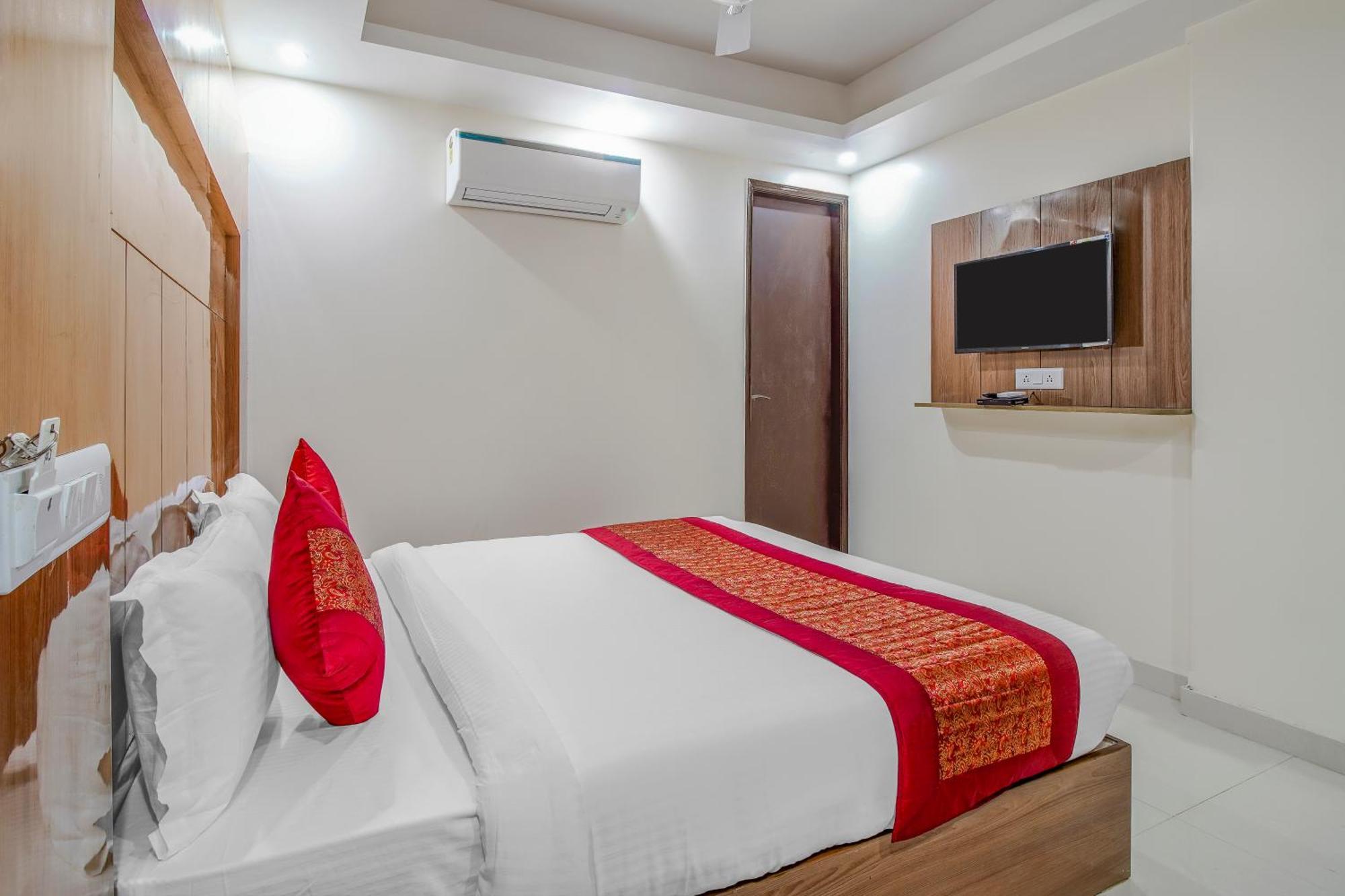 Airport Hotel Mayank Residency Neu-Delhi Exterior foto